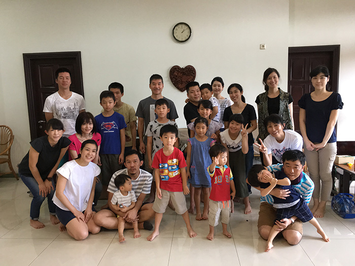 スマラン日本人会の子ども会の集合写真