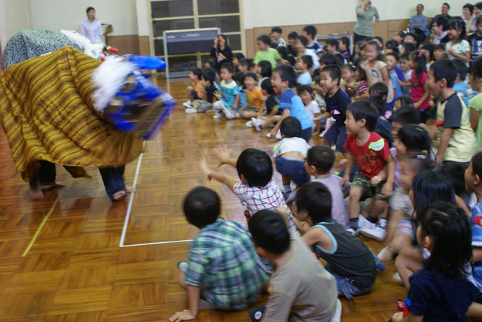 日イのハーモニー奏でる　ＪＪＳ幼稚部 　お正月コンサート