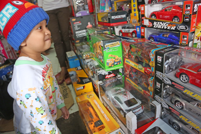 玩具に新国家規格　国内業者に有利か