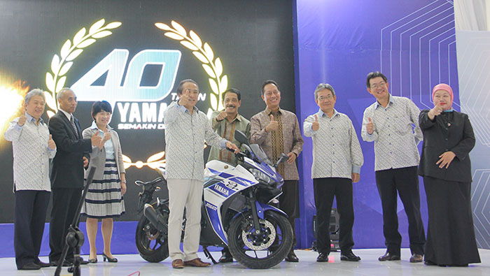 国内初生産の２５０ＣＣＲ２５発売　４０周年式典を開催　ヤマハ　モーター