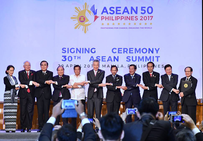 南シナ海で「懸念に留意」　ＡＳＥＡＮ首脳会議閉幕