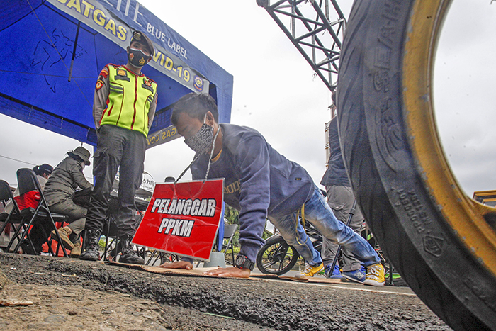 行動制限の延長決定　19日まで　適用範囲を拡大