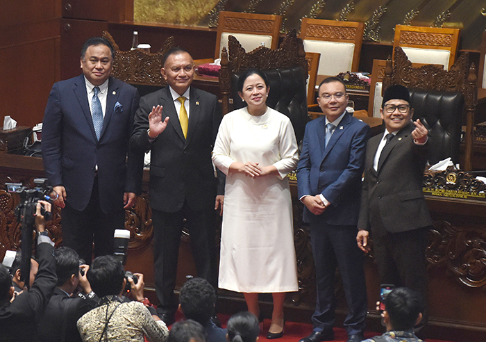 プアン氏が再任へ　国会議長