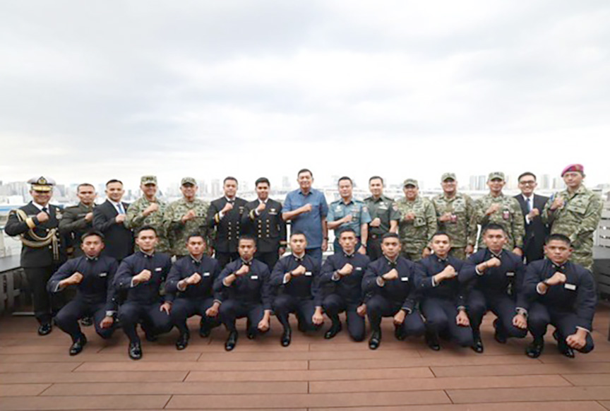 国防相、東京で訓示　インドネシア出身の学生・士官候補生