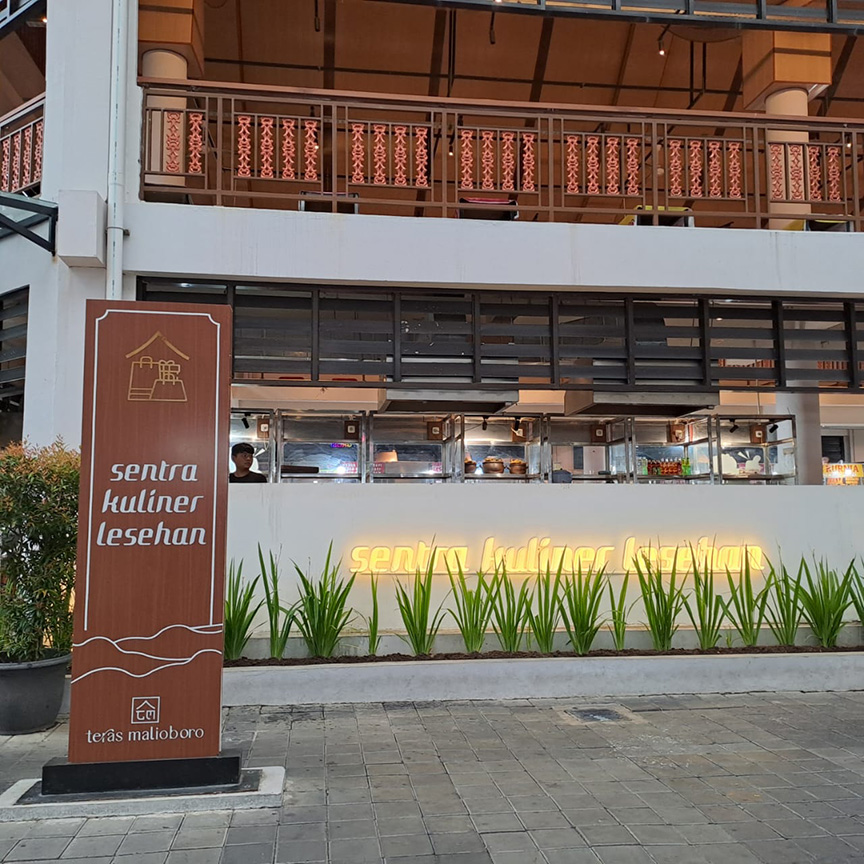 ▼レセハン屋台グルメエリア