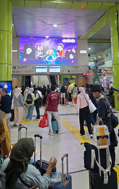 ▼帰省客が増加し始める