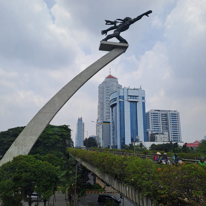 ▼パンチョラン像