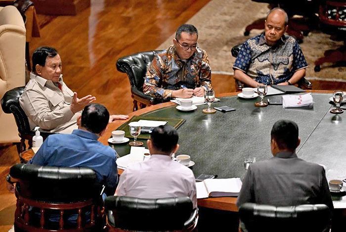 ハンバランで閣僚会議　教育・中東情勢・帰省対応協議